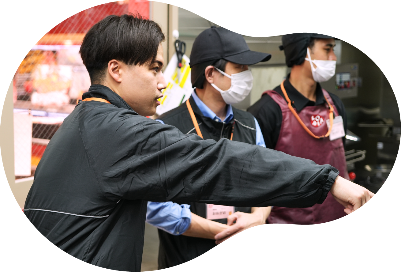 「遊園地に来た」ような楽しい店舗作りに突き進む