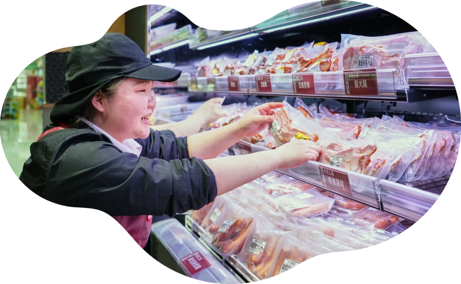 経験を買われて台中店の立ち上げメンバーに。仕事もプライベートも貴重な経験