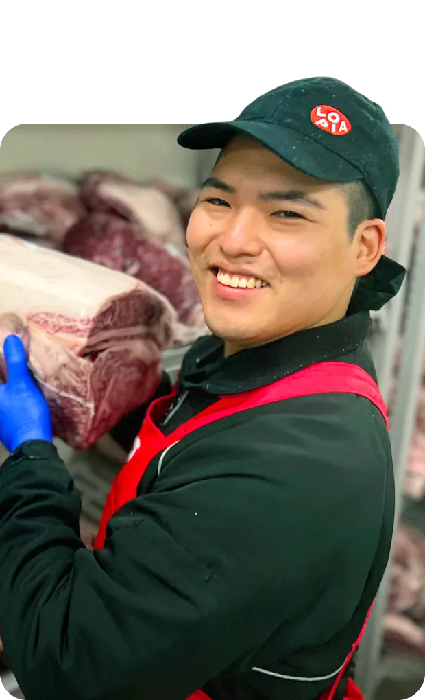 「肉が輝いて見えた」肉に恋して入社。社長を目指す3年目社員